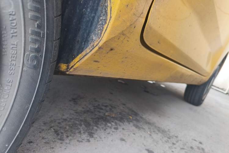 Used Wuling Hongguang MINIEV 2021 Macaron Fashion Model Lithium Iron Phosphate Chassis Rear Right
