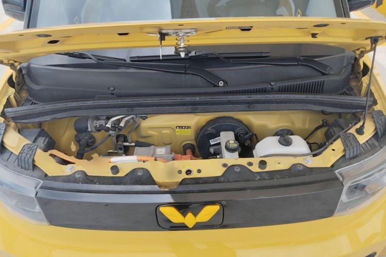 Used Wuling Hongguang MINIEV 2021 Macaron Premium Model – Lithium Iron Phosphate Engine Bay