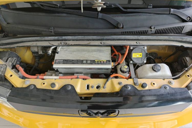 Used Wuling Hongguang MINIEV 2021 Macaron Premium Model – Lithium-NMC Engine Bay