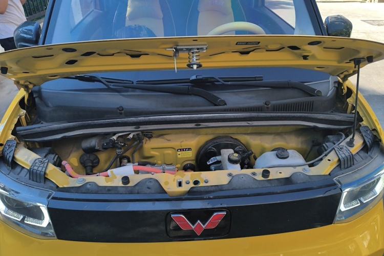 Used Wuling Hongguang MINIEV 2021 Macaron Premium Model – Lithium Iron Phosphate Engine Bay