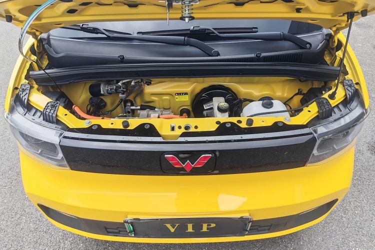 Used Wuling Hongguang MINIEV 2021 Macaron Premium Model – Lithium-NMC Engine Bay