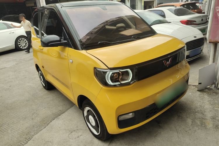 Used Wuling Hongguang MINIEV 2021 Macaron Fashion Model Lithium Iron Phosphate Exterior 1