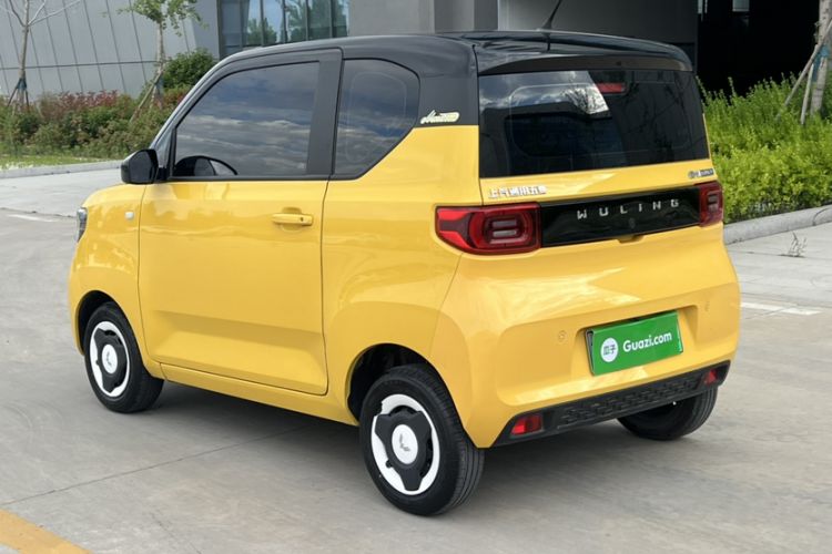 Used Wuling Hongguang MINIEV 2021 Macaron Fashion Model Lithium Iron Phosphate Exterior 1