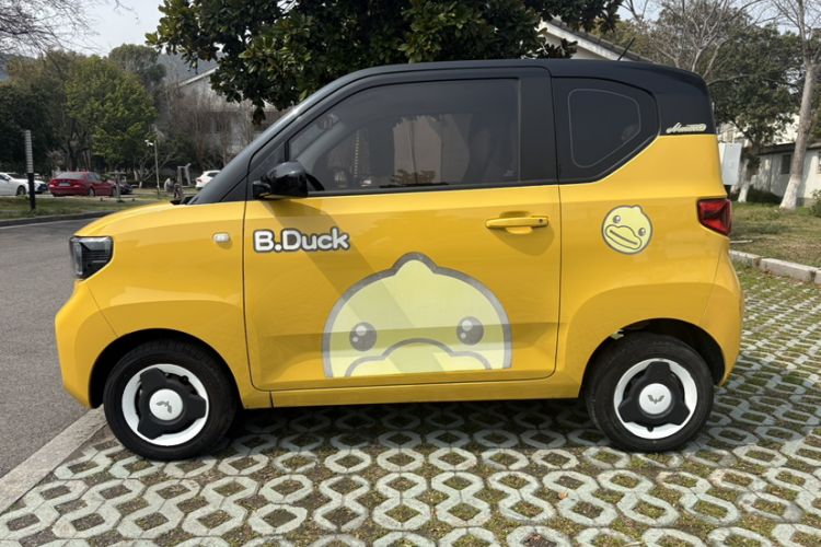 Used Wuling Hongguang MINIEV 2021 Macaron Fashion Edition Lithium-Ion Battery Exterior 2