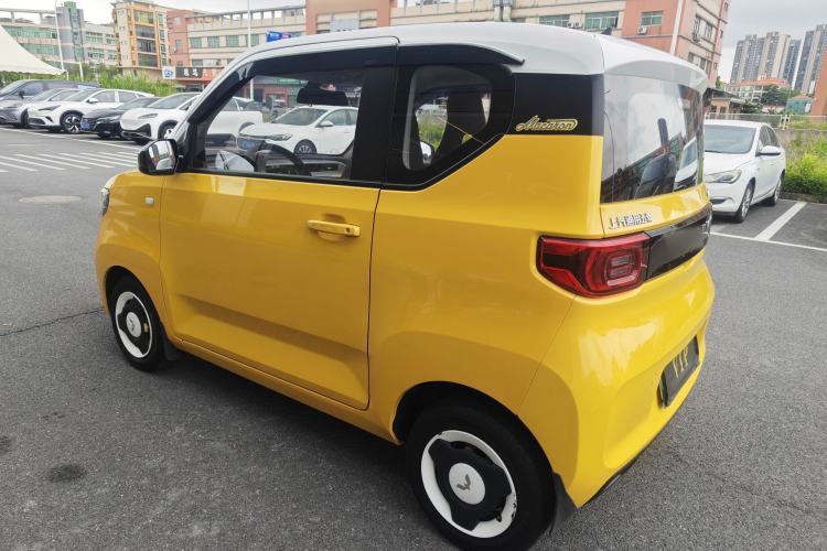 Used Wuling Hongguang MINIEV 2021 Macaron Premium Model – Lithium-NMC Exterior 3