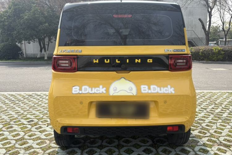 Used Wuling Hongguang MINIEV 2021 Macaron Fashion Edition Lithium-Ion Battery Exterior 4
