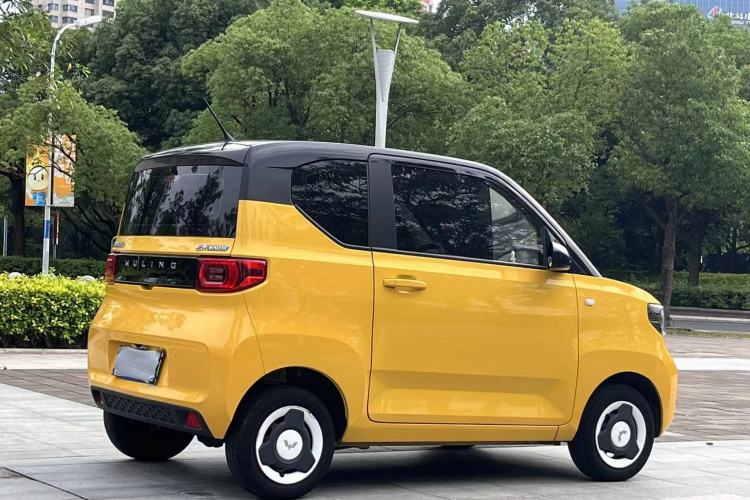 Used Wuling Hongguang MINIEV 2021 Macaron Fashion Edition Lithium-Ion Battery Exterior 4