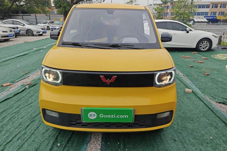 Used Wuling Hongguang MINIEV 2021 Macaron Premium Model – Lithium-NMC Front