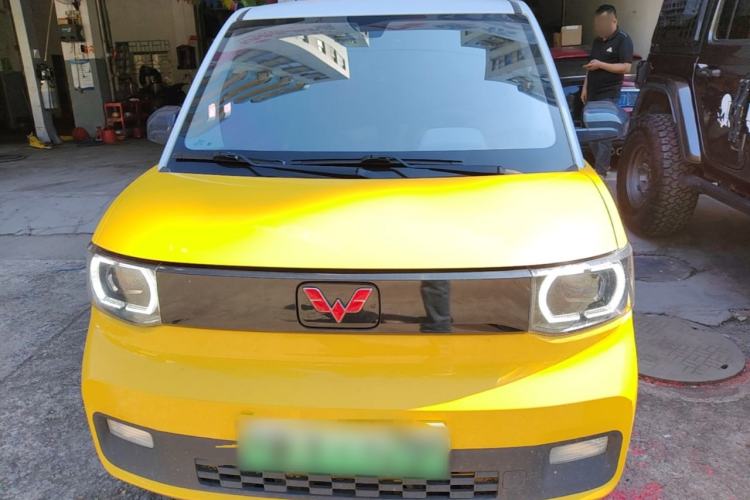 Used Wuling Hongguang MINIEV 2021 Macaron Premium Model – Lithium Iron Phosphate Front