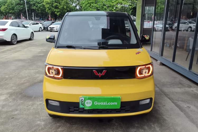 Used Wuling Hongguang MINIEV 2021 Macaron Sandwich Model 170 km Lithium Iron Phosphate Front