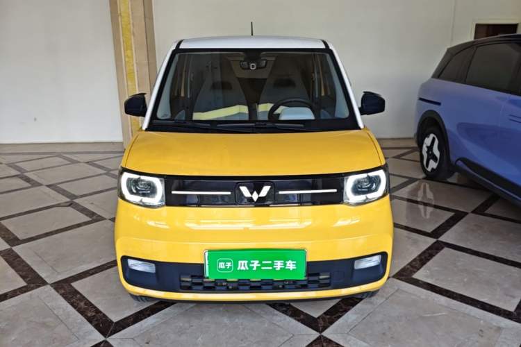 Used Wuling Hongguang MINIEV 2021 Macaron Fashion Edition Lithium-Ion Battery Front