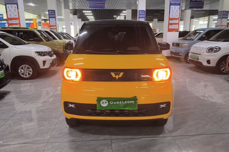 Used Wuling Hongguang MINIEV 2021 Macaron Fashion Model Lithium Iron Phosphate Front