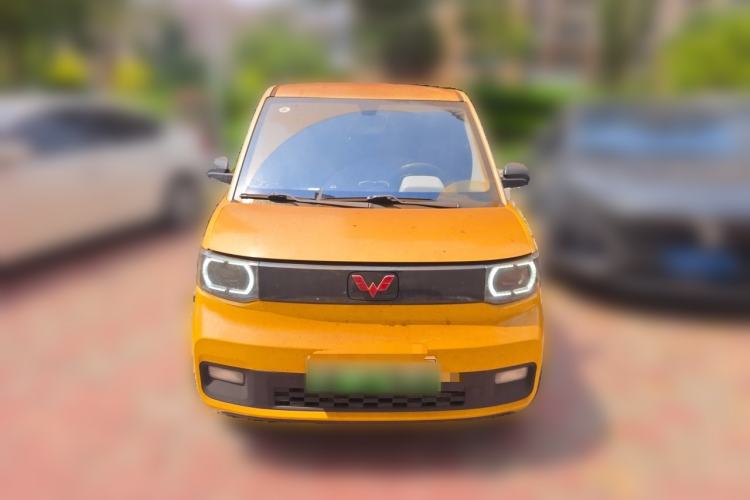 Used Wuling Hongguang MINIEV 2021 Macaron Sandwich Model 170 km Lithium Ternary Front