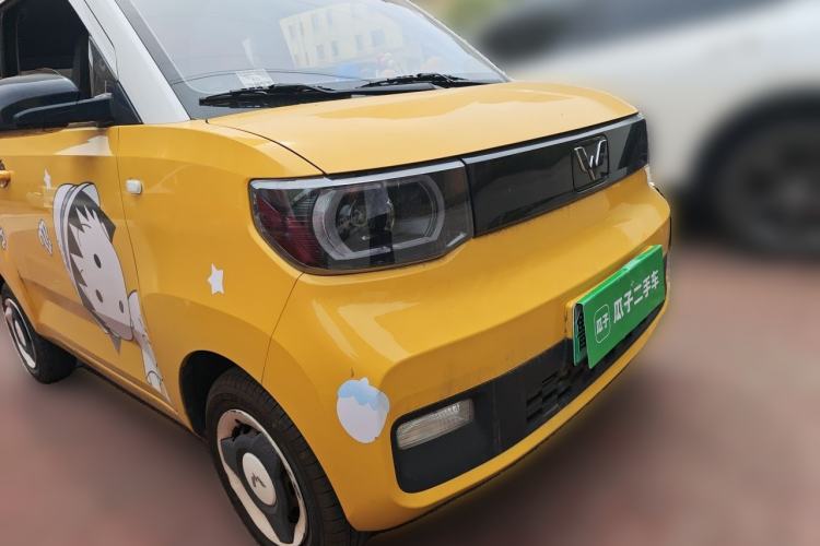 Used Wuling Hongguang MINIEV 2021 Macaron Fashion Edition Lithium-Ion Battery Front Right 45 Deg