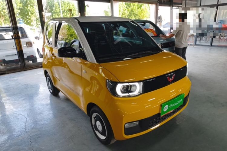 Used Wuling Hongguang MINIEV 2021 Macaron Premium Model – Lithium Iron Phosphate Front Right 45 Deg
