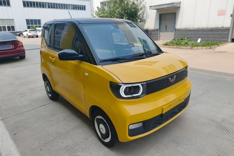 Used Wuling Hongguang MINIEV 2021 Macaron Premium Model – Lithium Iron Phosphate Front Right 45 Deg
