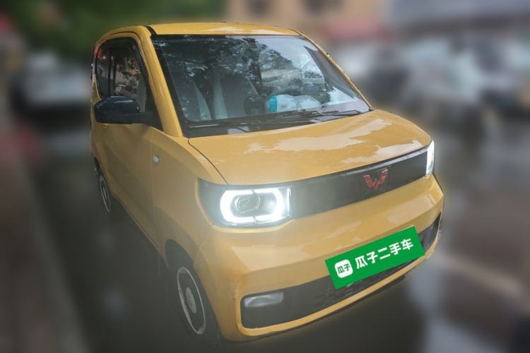 Used Wuling Hongguang MINIEV 2021 Macaron Fashion Model Lithium Iron Phosphate Front Right 45 Deg