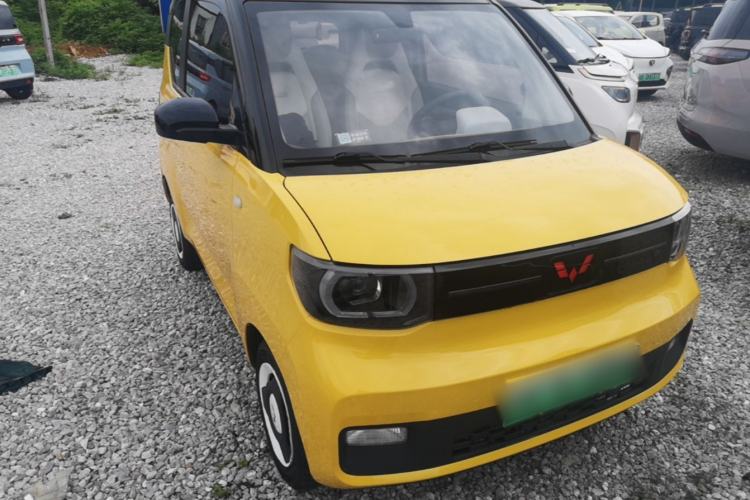 Used Wuling Hongguang MINIEV 2021 Macaron Premium Model – Lithium Iron Phosphate Front Right 45 Deg