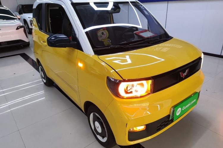 Used Wuling Hongguang MINIEV 2021 Macaron Premium Model – Lithium Iron Phosphate Front Right 45 Deg