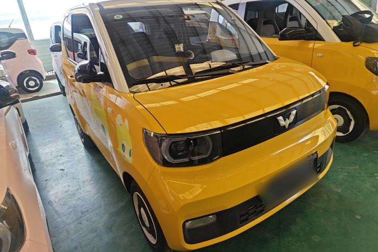 Used Wuling Hongguang MINIEV 2021 Macaron Premium Model – Lithium Iron Phosphate Front Right 45 Deg