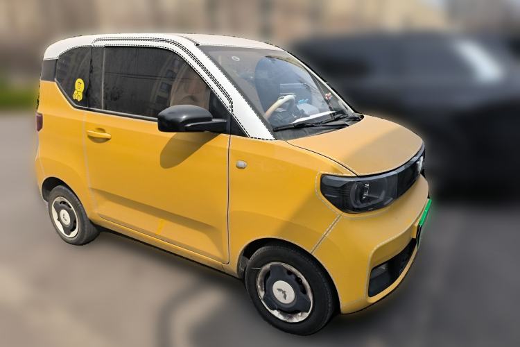 Used Wuling Hongguang MINIEV 2021 Macaron Premium Model – Lithium Iron Phosphate Front Right 45 Deg