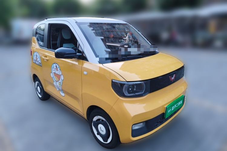 Used Wuling Hongguang MINIEV 2021 Macaron Premium Model – Lithium-NMC Front Right 45 Deg