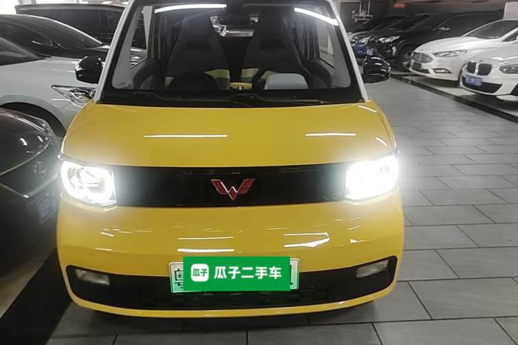 Used Wuling Hongguang MINIEV 2021 Macaron Fashion Model Lithium Iron Phosphate Front