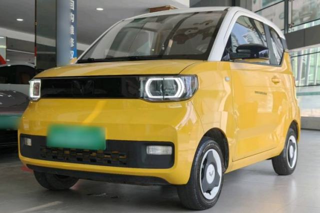 Used Wuling Hongguang MINIEV 2021 Macaron Premium Model – Lithium-NMC