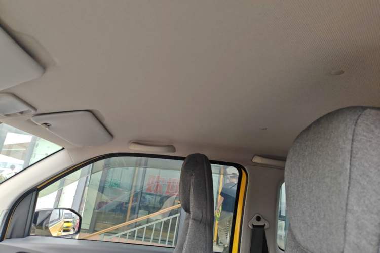 Used Wuling Hongguang MINIEV 2021 Macaron Fashion Model Lithium Iron Phosphate Headliner