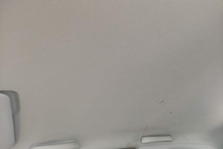 Used Wuling Hongguang MINIEV 2021 Macaron Premium Model – Lithium Iron Phosphate Headliner