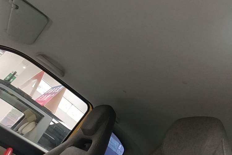Used Wuling Hongguang MINIEV 2021 Macaron Premium Model – Lithium Iron Phosphate Headliner
