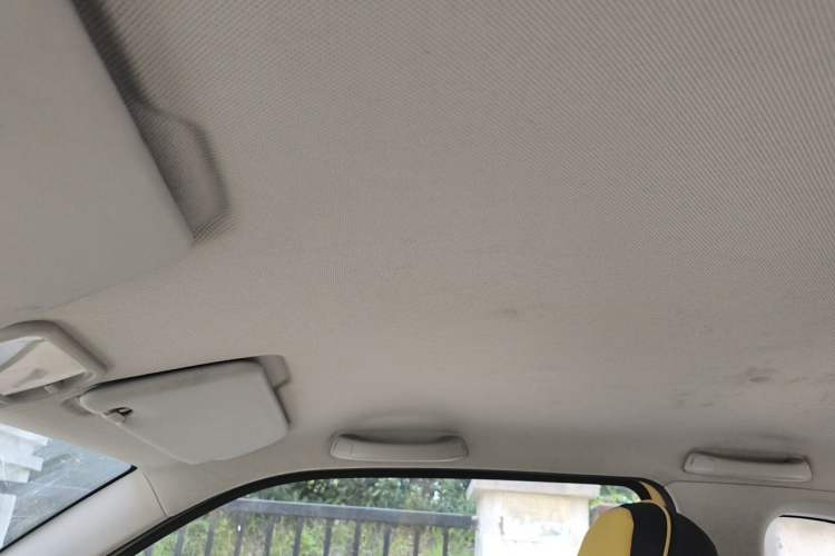 Used Wuling Hongguang MINIEV 2021 Macaron Premium Model – Lithium Iron Phosphate Headliner