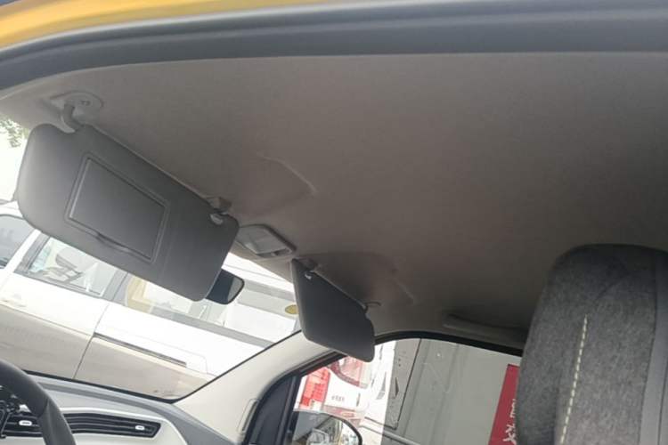 Used Wuling Hongguang MINIEV 2021 Macaron Fashion Model Lithium Iron Phosphate Headliner