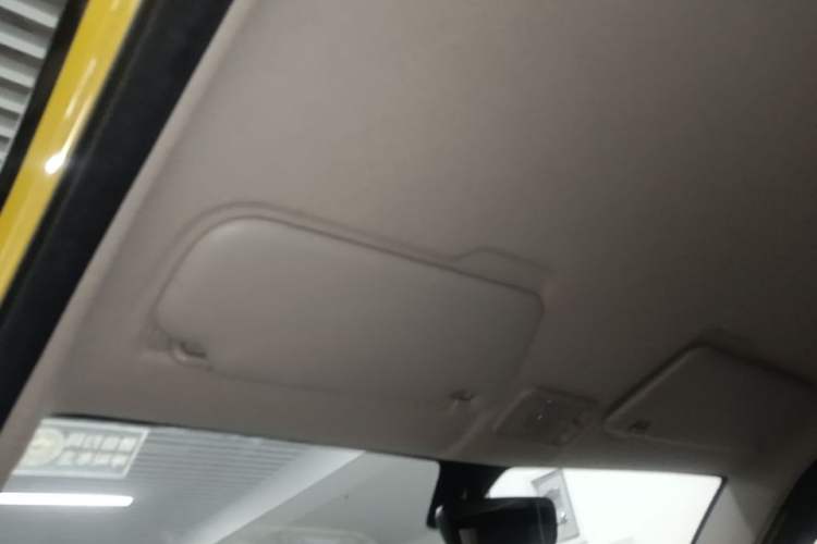 Used Wuling Hongguang MINIEV 2021 Macaron Fashion Edition Lithium-Ion Battery Headliner