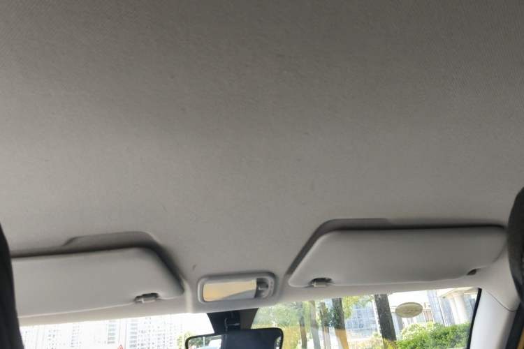 Used Wuling Hongguang MINIEV 2021 Macaron Fashion Edition Lithium-Ion Battery Headliner