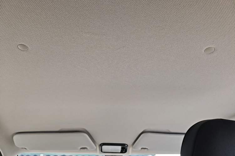 Used Wuling Hongguang MINIEV 2021 Macaron Premium Model – Lithium Iron Phosphate Headliner
