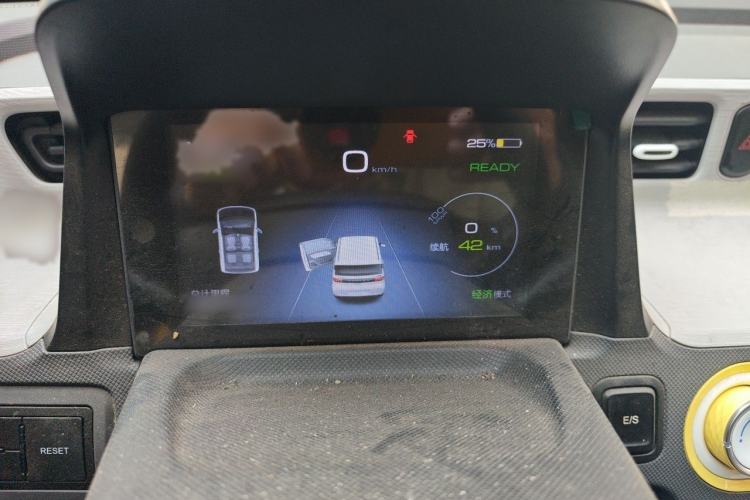 Used Wuling Hongguang MINIEV 2021 Macaron Sandwich Model 170 km Lithium Iron Phosphate Instrument Cluster