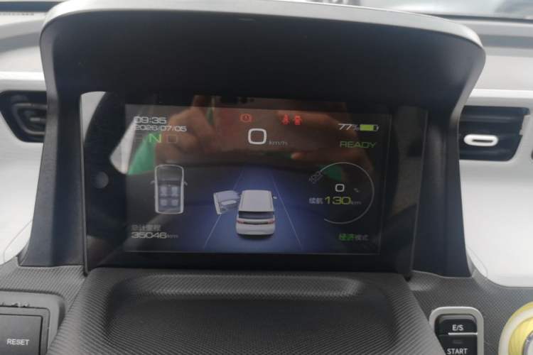 Used Wuling Hongguang MINIEV 2021 Macaron Premium Model – Lithium Iron Phosphate Instrument Cluster