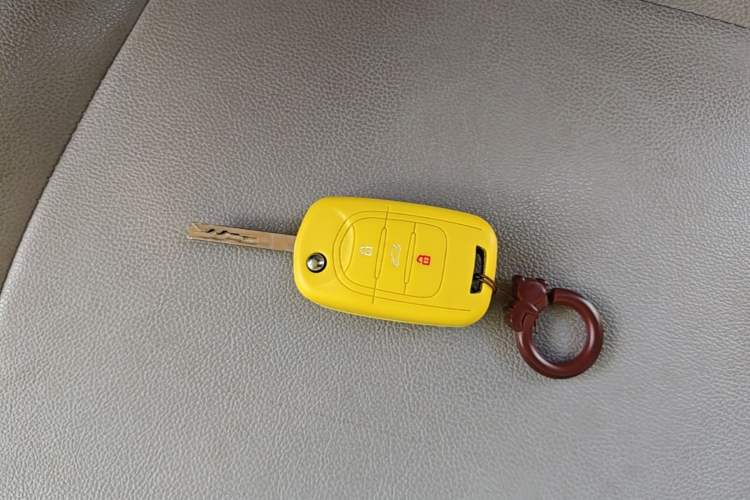 Used Wuling Hongguang MINIEV 2021 Macaron Premium Model – Lithium-NMC Interior 1