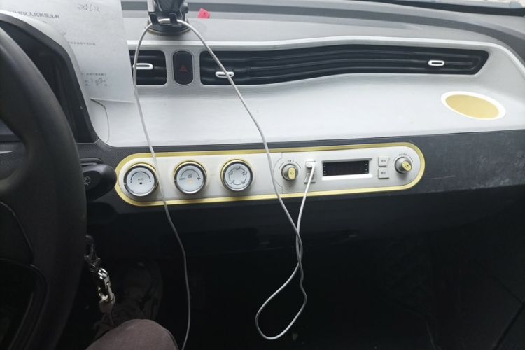 Used Wuling Hongguang MINIEV 2021 Macaron Premium Model – Lithium Iron Phosphate Interior 2