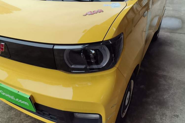 Used Wuling Hongguang MINIEV 2021 Macaron Sandwich Model 170 km Lithium Iron Phosphate Left Front Headlight