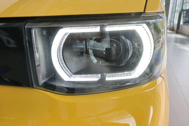 Used Wuling Hongguang MINIEV 2021 Macaron Premium Model – Lithium-NMC Left Front Headlight