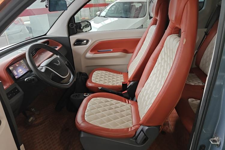 Used Wuling Hongguang MINIEV 2021 Macaron Premium Model – Lithium Iron Phosphate Left Front Seat