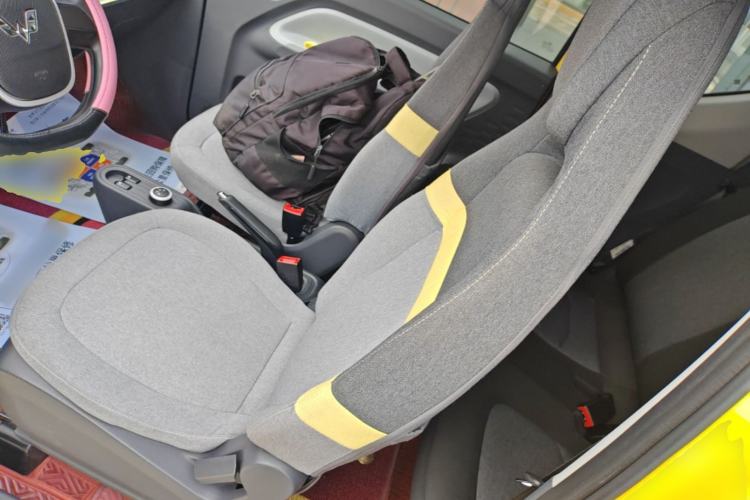 Used Wuling Hongguang MINIEV 2021 Macaron Fashion Model Lithium Iron Phosphate Left Front Seat