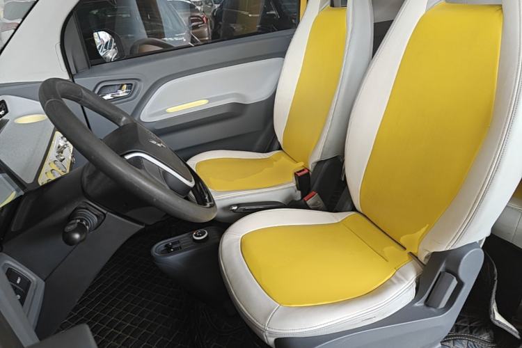 Used Wuling Hongguang MINIEV 2021 Macaron Premium Model – Lithium Iron Phosphate Left Front Seat