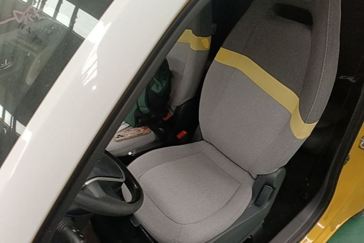 Used Wuling Hongguang MINIEV 2021 Macaron Premium Model – Lithium Iron Phosphate Left Front Seat