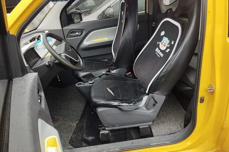 Used Wuling Hongguang MINIEV 2021 Macaron Fashion Model Lithium Iron Phosphate Left Front Seat