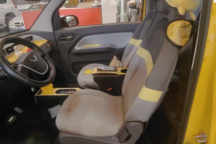 Used Wuling Hongguang MINIEV 2021 Macaron Premium Model – Lithium Iron Phosphate Left Front Seat