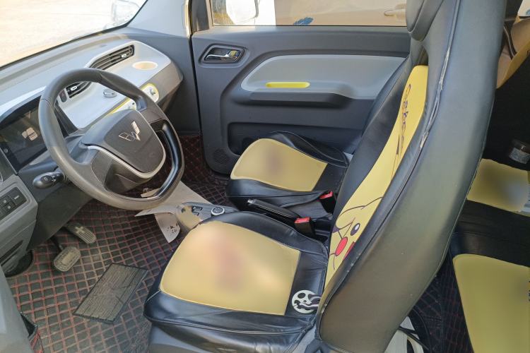 Used Wuling Hongguang MINIEV 2021 Macaron Fashion Edition Lithium-Ion Battery Left Front Seat