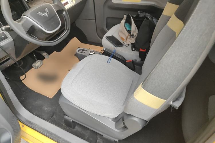Used Wuling Hongguang MINIEV 2021 Macaron Fashion Model Lithium Iron Phosphate Left Front Seat